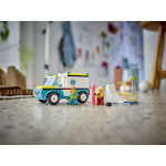 Конструктор LEGO City Швидка допомога та сноубордист (60403).