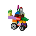 Конструктор LEGO Classic Коробка кубиків LEGO середнього розміру (10 696).