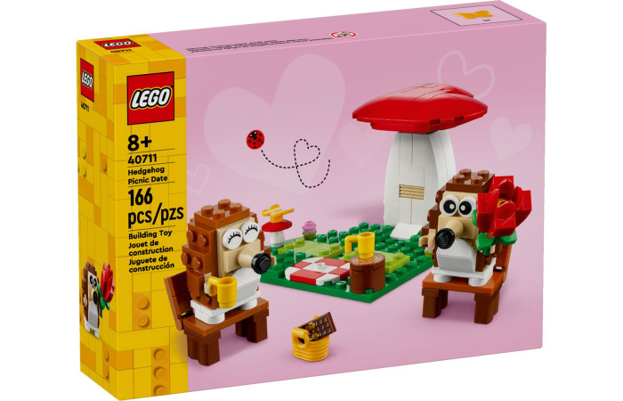 Конструктор LEGO Creator Свидание на пикнике с ёжиком (40711).