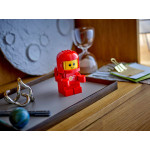 Конструктор LEGO Creator Увеличенный размер ребенка-астронавта (40767).