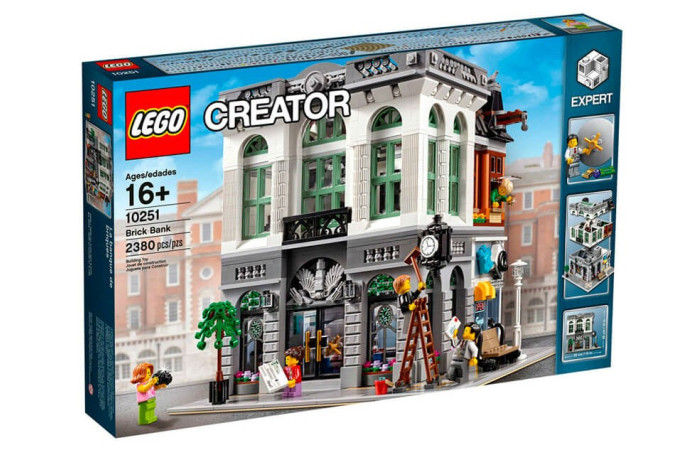 Конструктор LEGO EXPERT Банк (10251).
