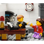 Конструктор LEGO EXPERT Банк (10251).