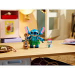 Конструктор LEGO Disney Стич и Чуча (43296).