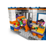 Конструктор LEGO Harry Potter Ресторан Burger Durrr (77076).