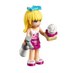 Конструктор LEGO Friends Кондитерская Стефани (41308).