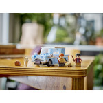 Конструктор LEGO Harry Potter Летающий Форд Англия (76424).