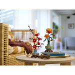 Конструктор LEGO Icons Хризантема (10368).