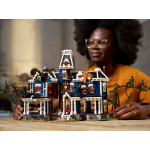 Конструктор LEGO Icons Дуже дивні справи: Дім Крилів (11370).