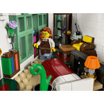 Конструктор LEGO Icons Торгова вулиця (11371).