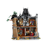 Конструктор LEGO Icons Особняк мера (11383).