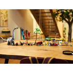 Конструктор LEGO Jurassic World Слідами раптора і титанозавра (76973).