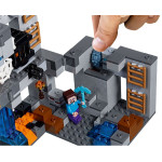 Конструктор LEGO Minecraft Пригоди у шахтах (21147).