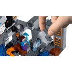 Конструктор LEGO Minecraft Пригоди у шахтах (21147).