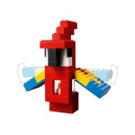 Конструктор LEGO Minecraft Будинки для папуг (21282).