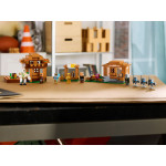 Конструктор LEGO Minecraft Напад на село (21596).