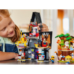 Конструктор LEGO Minions Міньйони та сімейний особняк Грю (75583). Конструктор LEGO Minions Міньйони та сімейний особняк Грю (75583).