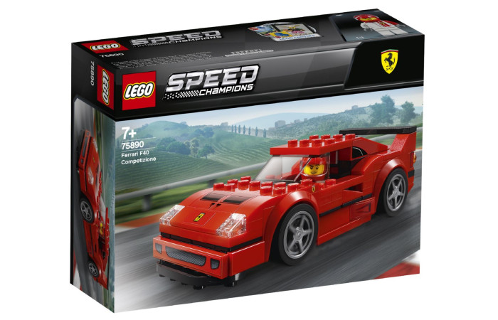 Конструктор LEGO Speed ​​Champions Ferrari F40 Competizione (75 890).