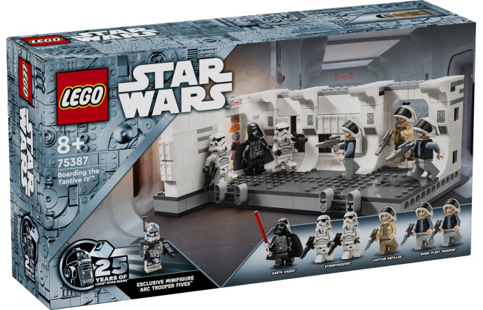 Конструктор LEGO Star Wars Посадка на Тантів IV (75387).