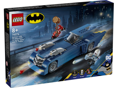 Бэтмен на бэтмобиле против Харли Квинн и Мистера Фриза