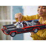Конструктор LEGO Super Heroes Классический Бэтмобиль (76328).
