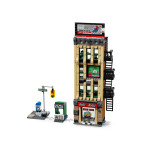 Конструктор LEGO Super Heroes Дейли Бьюгл: Человек-паук против Мистерио (76342).
