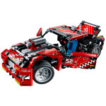 Конструктор LEGO Technic Гоночный грузовик (42041).