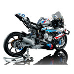 Конструктор LEGO Technic BMW M 1000 RR (42130).
