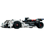 Конструктор LEGO Technic Formula E Porsche 99X Electric (42137).