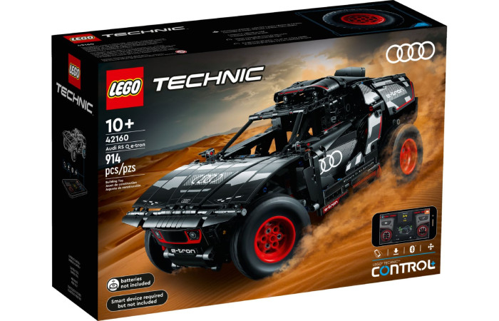 Конструктор LEGO Technic Audi RS Q e-Tron (42160).