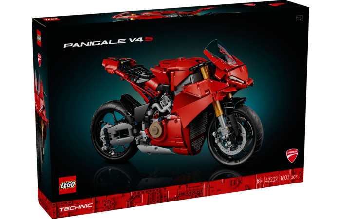 Конструктор LEGO Technic Ducati Panigale V4 S (42202).