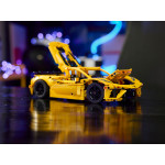 Конструктор LEGO Technic Chevrolet Corvette Stingray (42205).