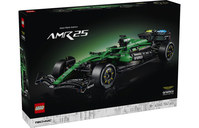 Конструктор LEGO Technic Болід F1 Aston Martin Aramco AMR25 (42240).