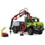 Конструктор LEGO Technic Mercedes-Benz Unimog U 5023 з підйомним краном (42242).